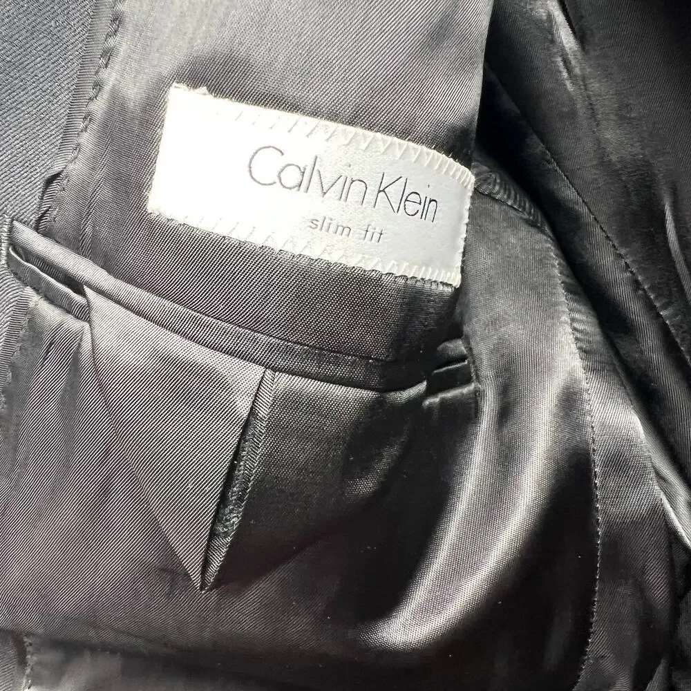 Calvin klein 100% Wool Slim Fit Men's Black Blazer Size 40S